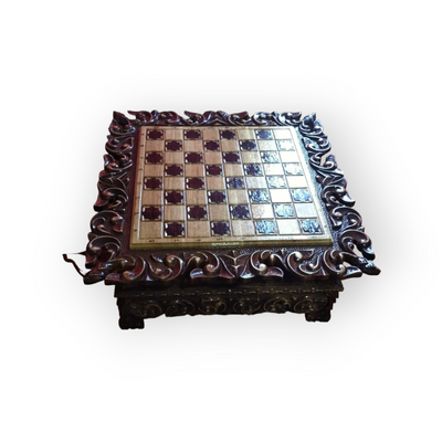 Столик шаховий різьблений з шухлядками 34521 фото